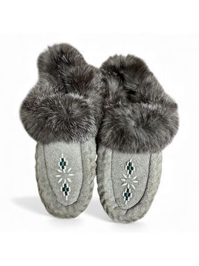 Vintage Gray Suede Fur Trim Beaded Moccasin Slippers